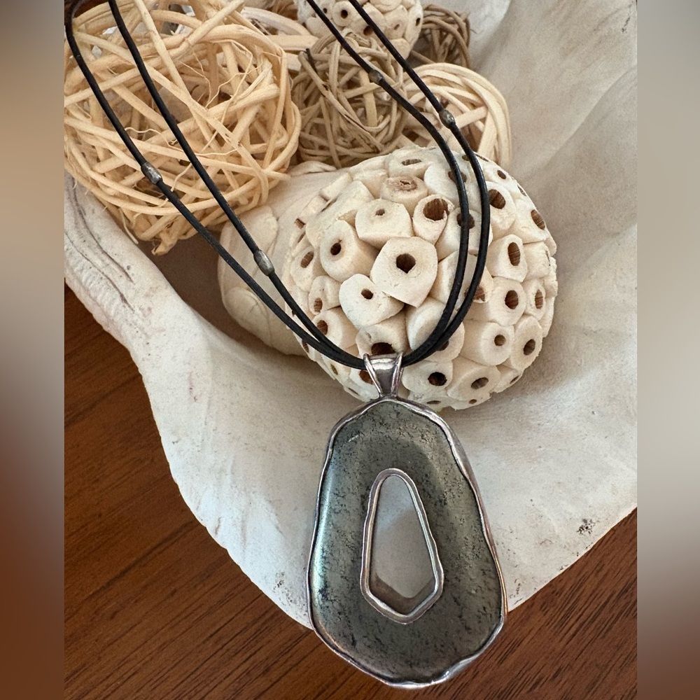 Silpada Double Take Necklace N2883 Silver and Black Pendant Necklace